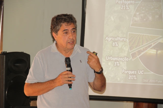 Cláudio Silveira, consultor na área de algodão - Fotos Luize Hess