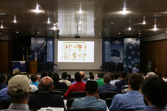 Biosul por Christiane Comas