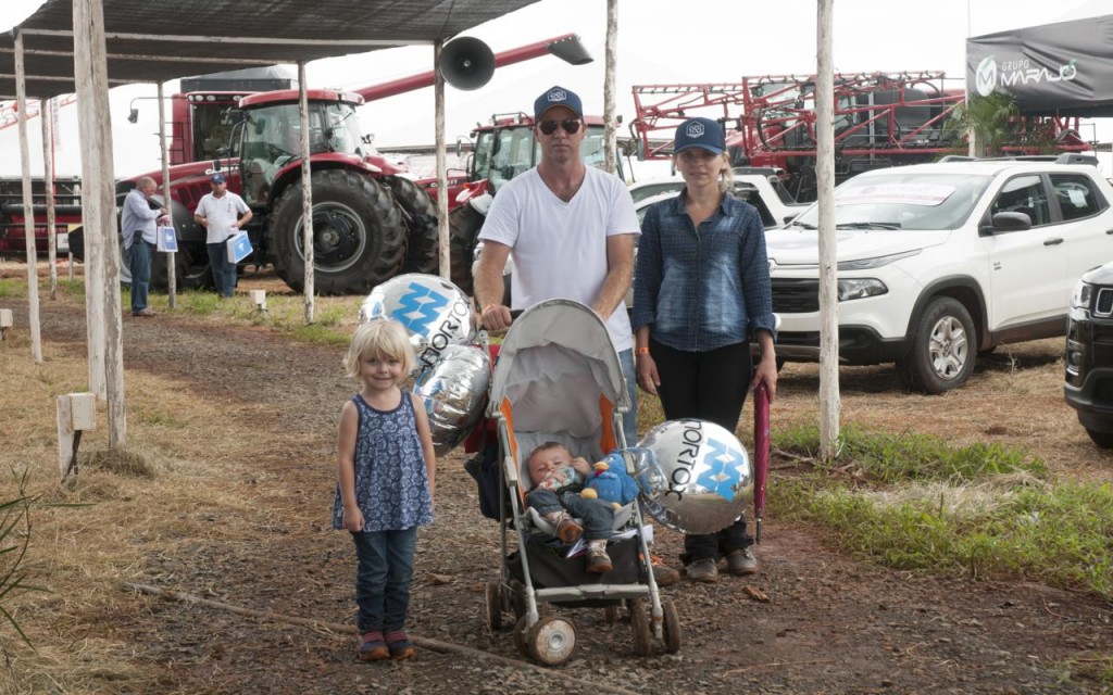 Famílias no Superagro