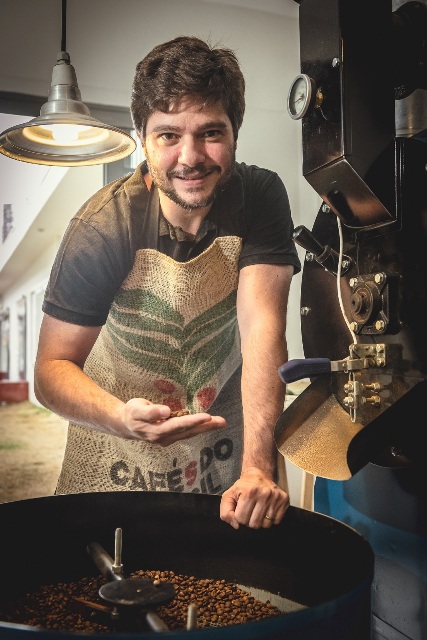 Leonardo Moço Ribeiro, jovem empreendedor do ramo das microtorrefadoras - Crédito Priscilla Fiedler